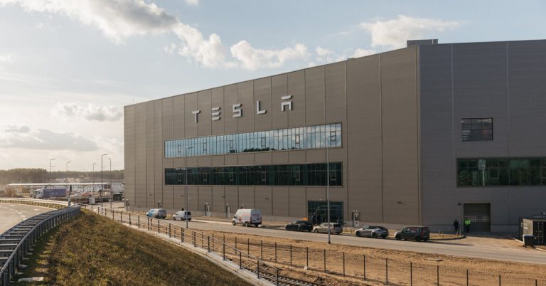 Let Tesla expand?  Germans vote No.