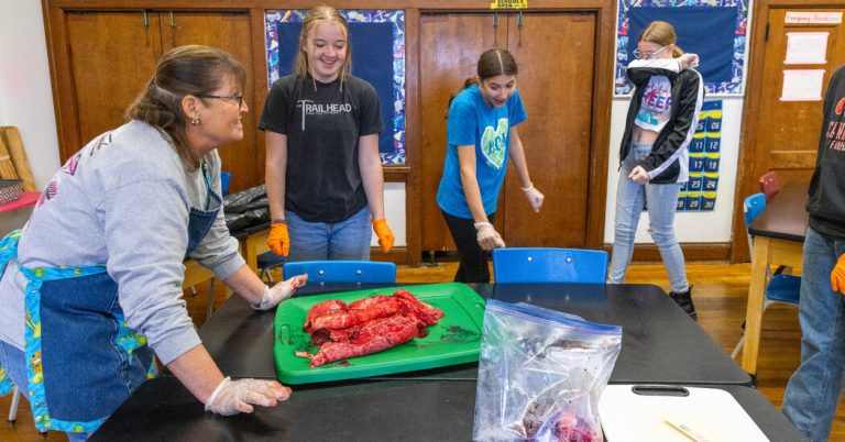 A Missouri high school program is going from farm to table