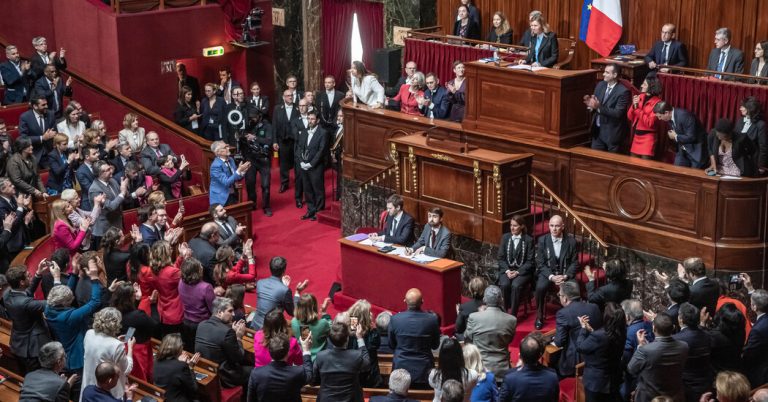 France enshrines access to abortion in the Constitution, a world first