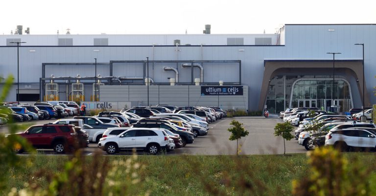 UAW reaches agreement on pay and safety at EV battery factory