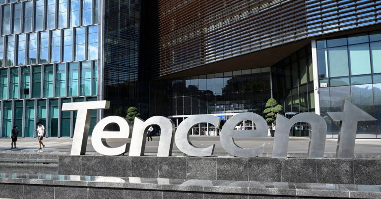 US adds Tencent to blacklist of Chinese military companies