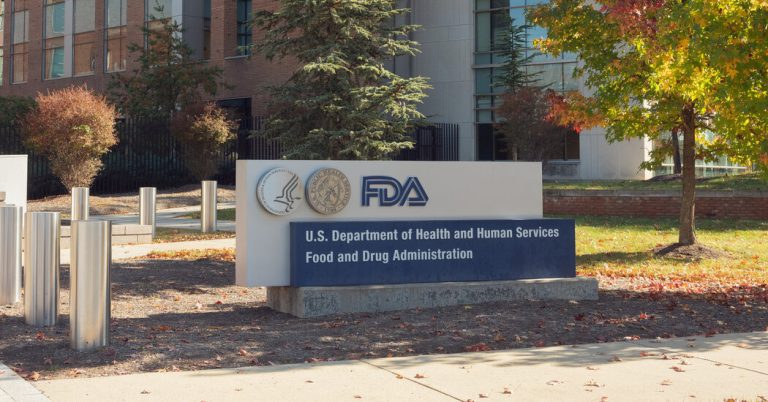 FDA restores medical device, food and legal staff