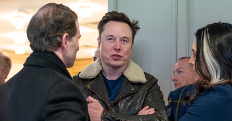 Musk allies discuss the development of AI to find budget savings