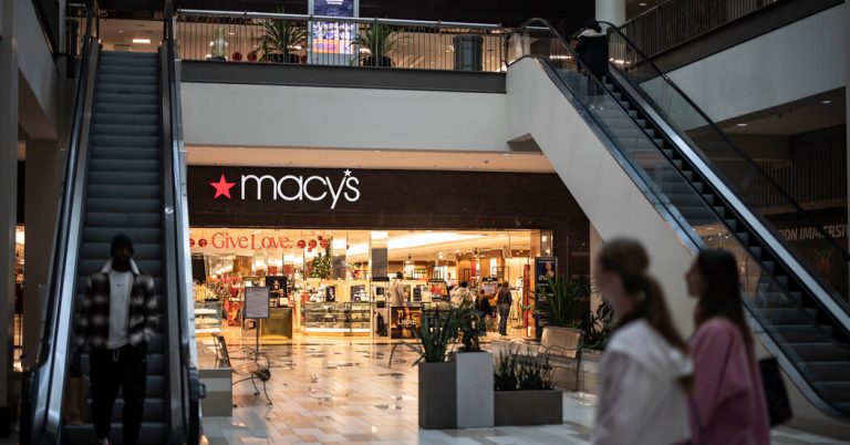 Macy's marks a rocky year ahead as a trade war