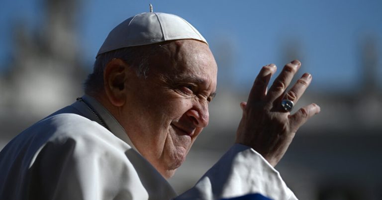 Pope Francis will be unloaded from the hospital on Sunday, doctors say